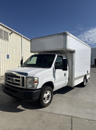 Used 2012 14 ' Box Truck for sale