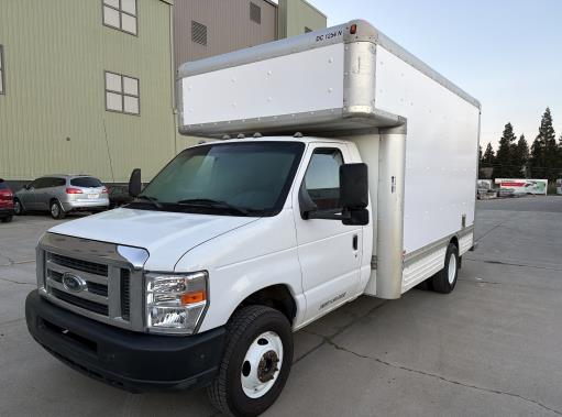 Used 2010 14 ' Box Truck for sale