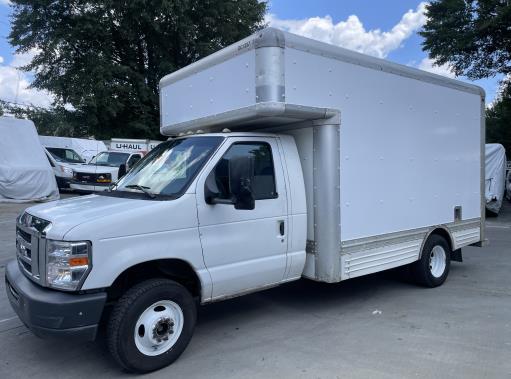 Used 2008 14 ' Box Truck for sale
