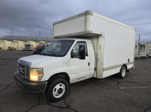 Used 2008 14 ' Box Truck for sale