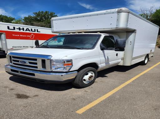 Used 2009 14 ' Box Truck for sale