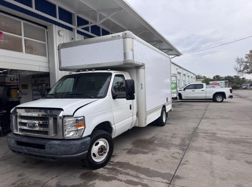 Used 2010 14 ' Box Truck for sale