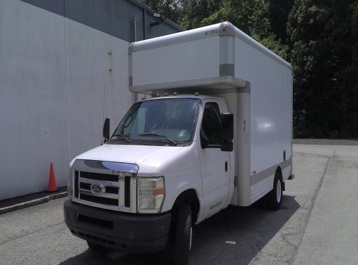 Used 2009 14 ' Box Truck for sale