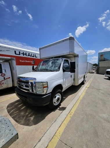 Used 2012 14 ' Box Truck for sale