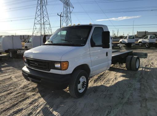 U Haul Box Trucks For Sale In San Antonio Tx At U Haul Moving Storage At Grissom Rd