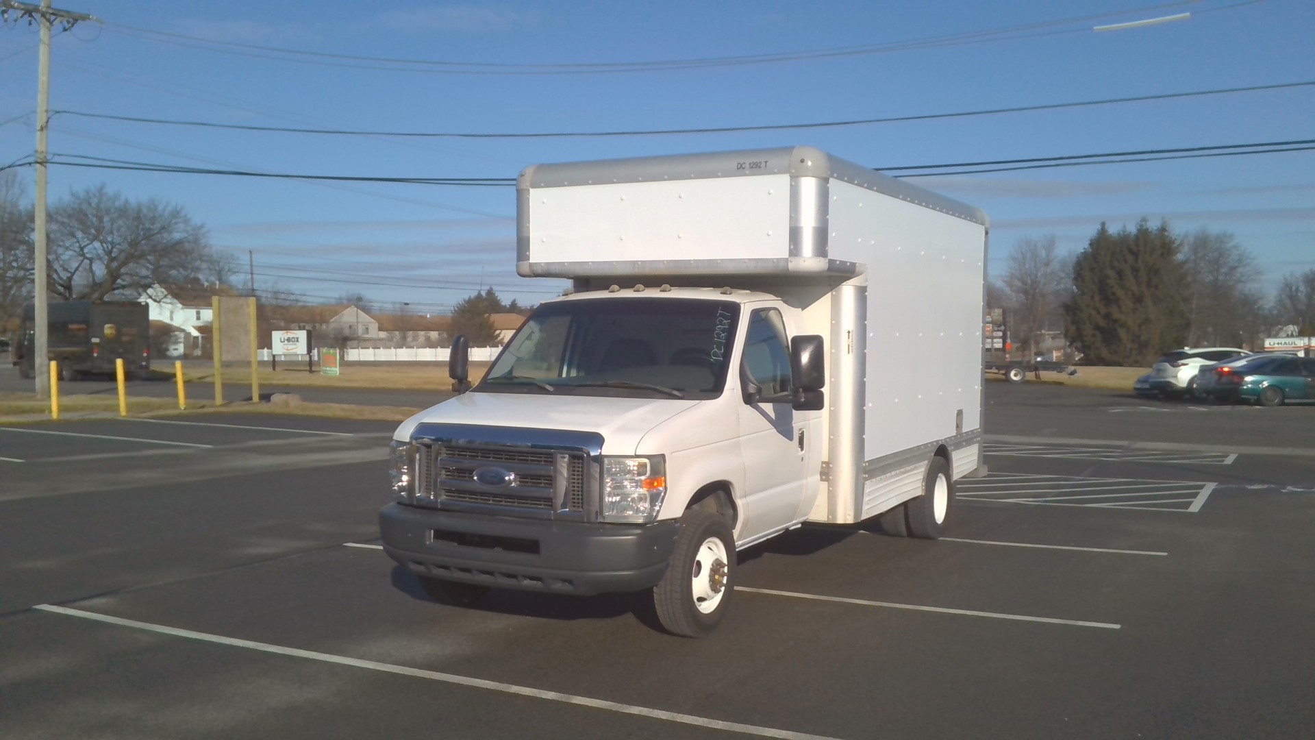 Used 2008 14 ' Box Truck for sale