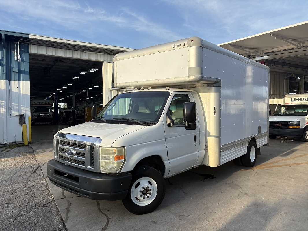 Used 2010 14 ' Box Truck for sale