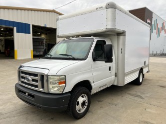 Used 2010 14 ' Box Truck for sale