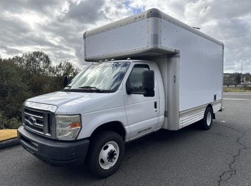 Used 2009 14 ' Box Truck for sale