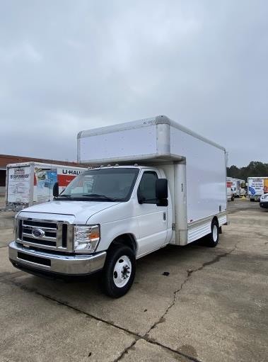 Used 2009 14 ' Box Truck for sale