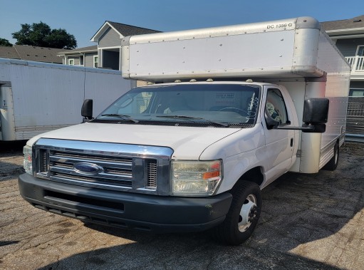 Used 2012 14 ' Box Truck for sale