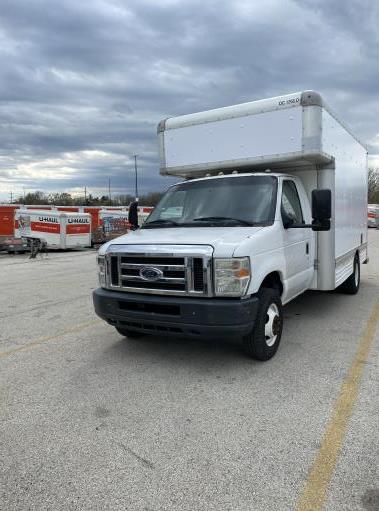 Used 2009 14 ' Box Truck for sale