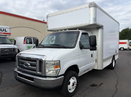 Used 2010 14 ' Box Truck for sale