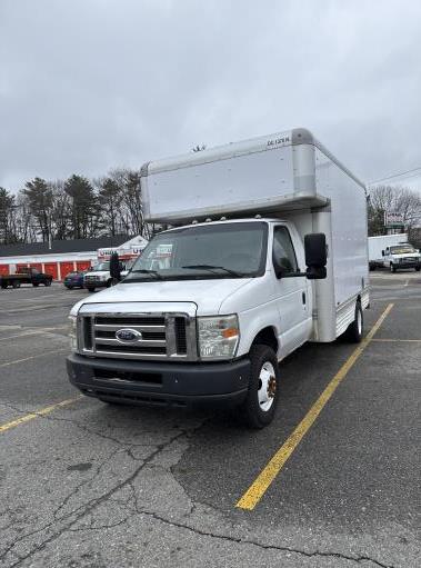 Used 2010 14 ' Box Truck for sale