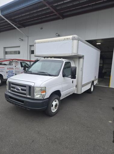 Used 2009 14 ' Box Truck for sale