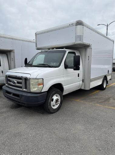 Used 2008 14 ' Box Truck for sale