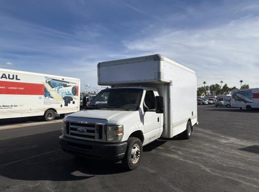 Used 2009 14 ' Box Truck for sale
