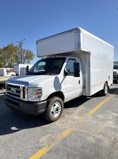 Used 2008 14 ' Box Truck for sale