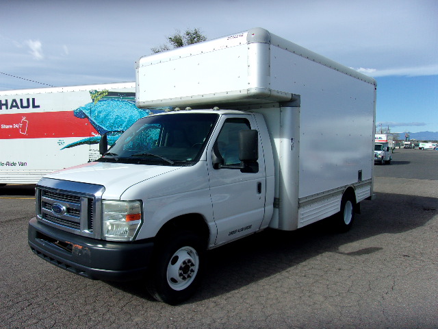 Used 2012 14 ' Box Truck for sale