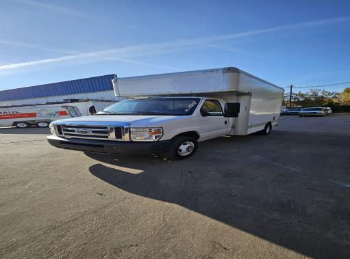 Used 2010 14 ' Box Truck for sale