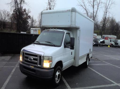 Used 2008 14 ' Box Truck for sale