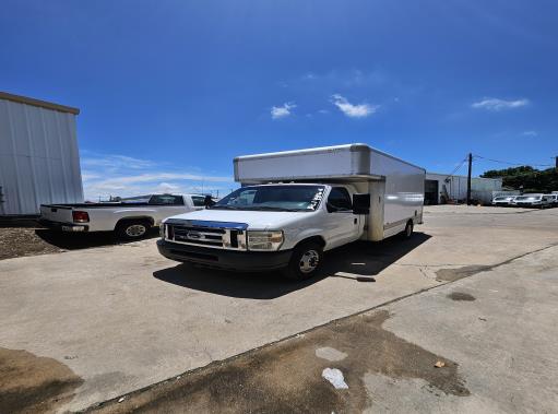 Used 2012 14 ' Box Truck for sale