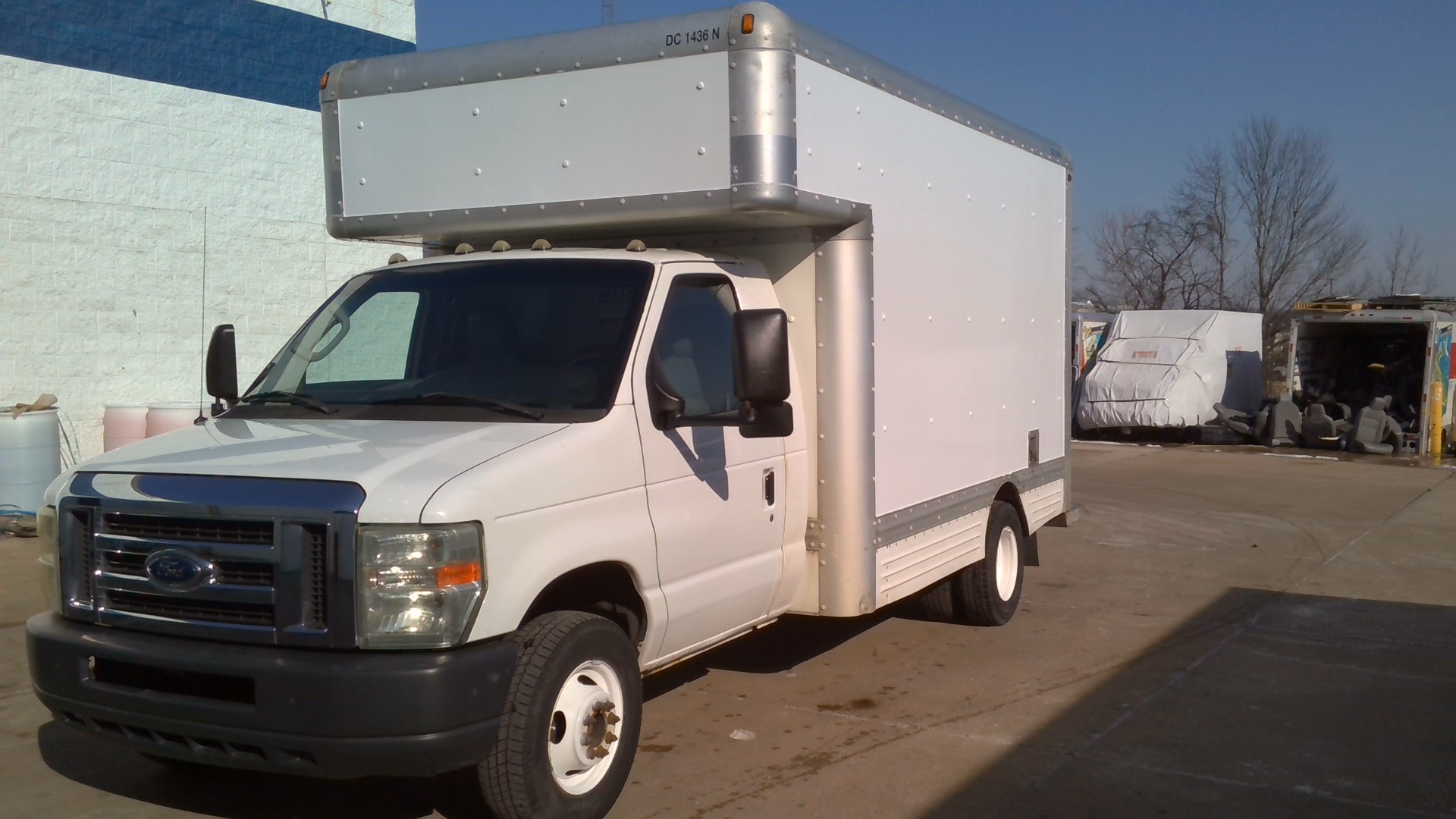 Used 2010 14 ' Box Truck for sale