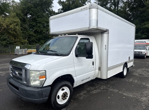 Used 2010 14 ' Box Truck for sale