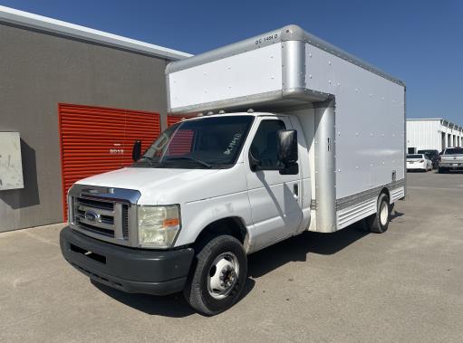 Used 2009 14 ' Box Truck for sale