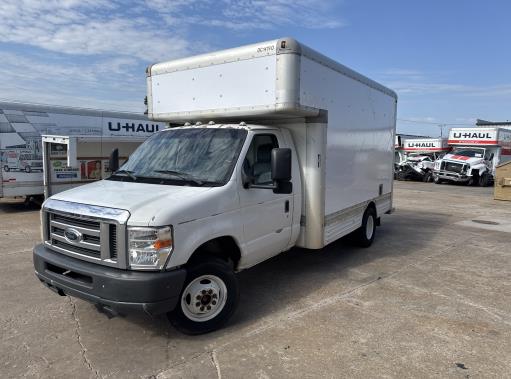 Used 2009 14 ' Box Truck for sale