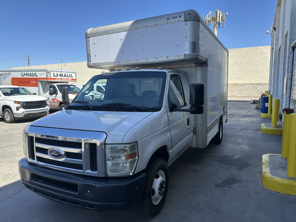 Used 2010 14 ' Box Truck for sale