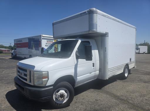 Used 2010 14 ' Box Truck for sale