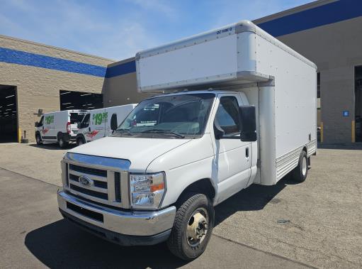 Used 2012 14 ' Box Truck for sale