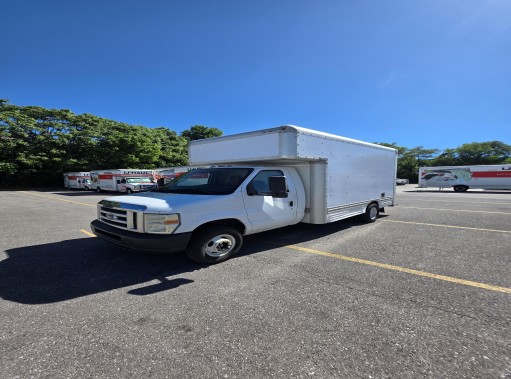 Used 2010 14 ' Box Truck for sale