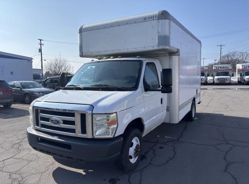 Used 2009 14 ' Box Truck for sale