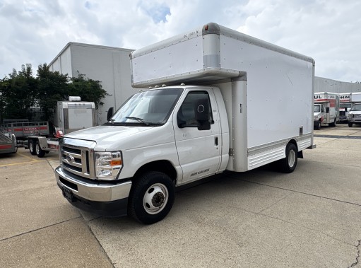 Used 2010 14 ' Box Truck for sale