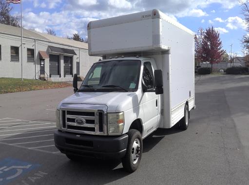 Used 2010 14 ' Box Truck for sale