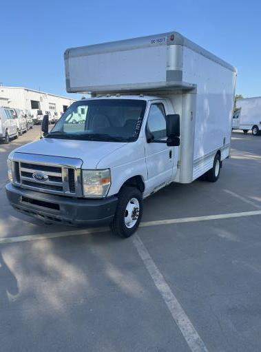 Used 2008 14 ' Box Truck for sale