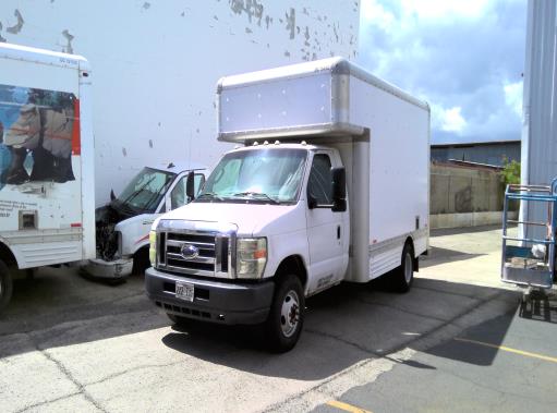 Used 2009 14 ' Box Truck for sale