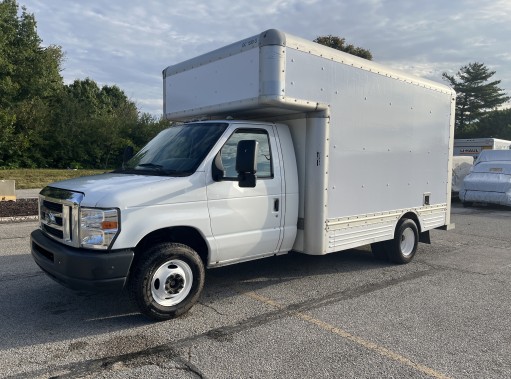 Used 2012 14 ' Box Truck for sale