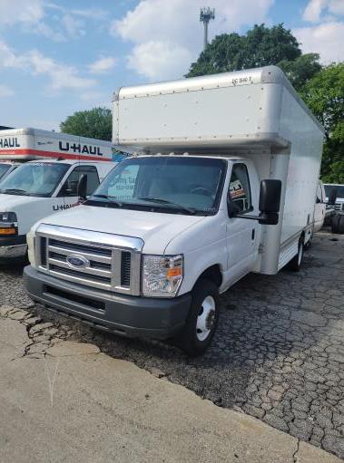 Used 2008 14 ' Box Truck for sale