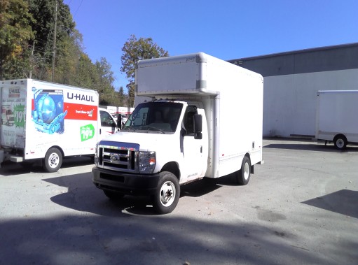 Used 2009 14 ' Box Truck for sale