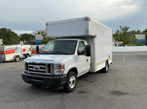 Used 2009 14 ' Box Truck for sale