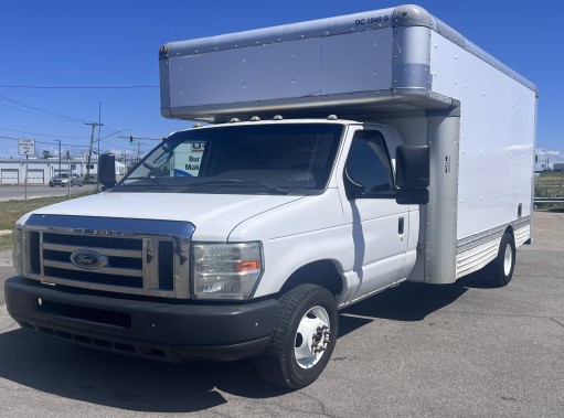 Used 2012 14 ' Box Truck for sale