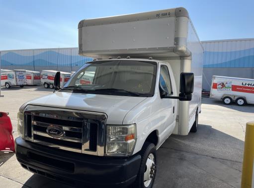 Used 2009 14 ' Box Truck for sale