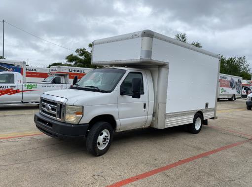 Used 2008 14 ' Box Truck for sale