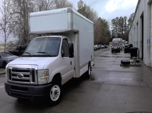 Used 2009 14 ' Box Truck for sale