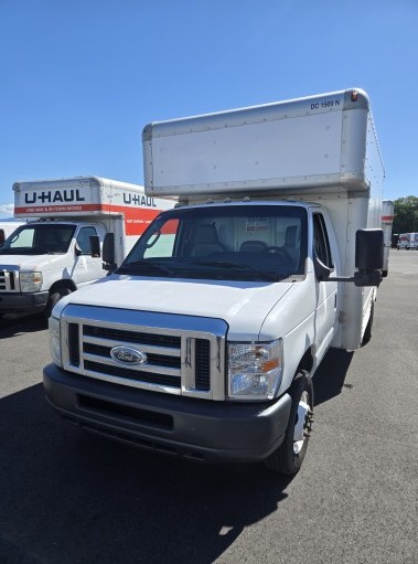 Used 2010 14 ' Box Truck for sale