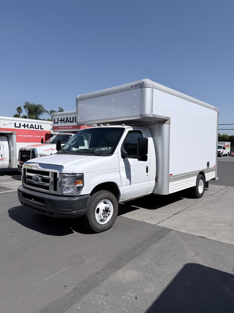 Used 2008 14 ' Box Truck for sale