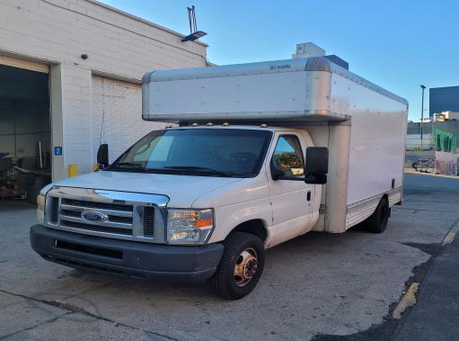 Used 2010 14 ' Box Truck for sale